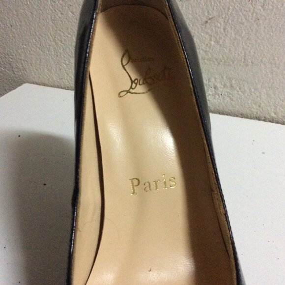 Christian Louboutin Black Patent Daffodil Leather Pumps Size 40 - Picture 3 of 4